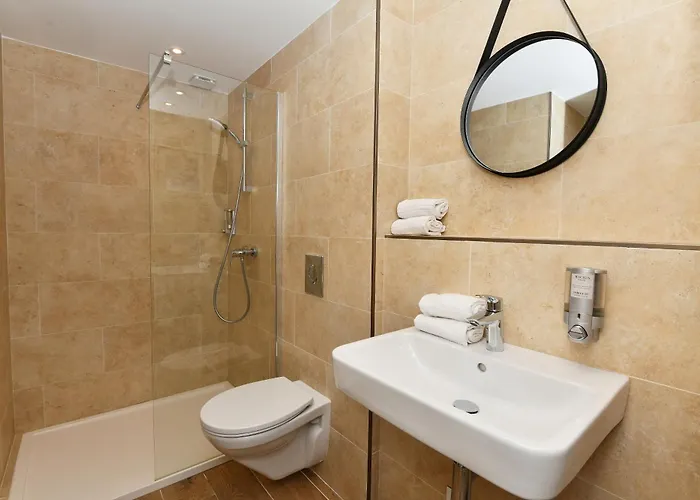 Les Pins 3* 卡尔维