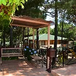 Les Pins Aparthotel