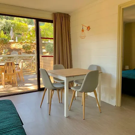 Apart-hotel Les Pins 3*