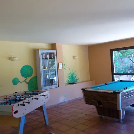 Résidence Les Pins Aparthotel 3*