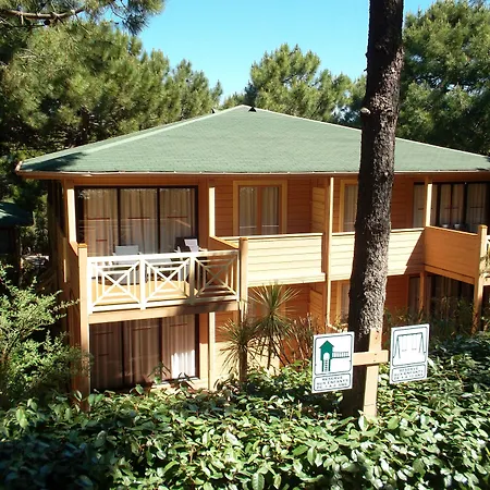 Résidence Les Pins 3*