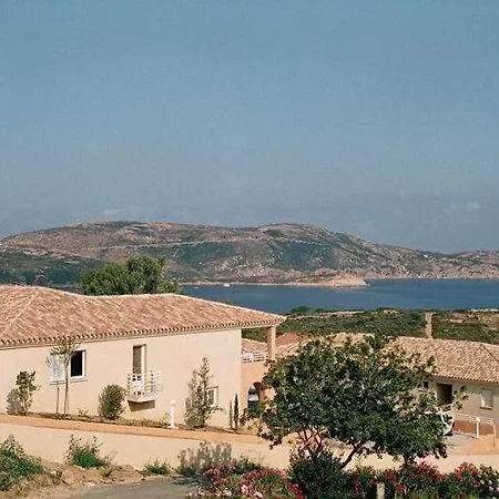 Les Pins 3*