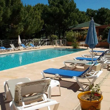 Résidence Les Pins 3*