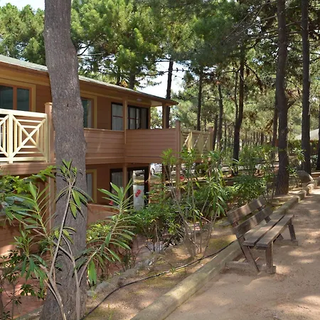 アパートホテル Les Pins