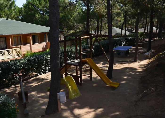 Aparthotel Les Pins 3*