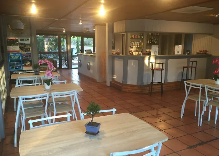 Les Pins Aparthotel Calvi (Corsica)