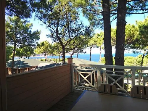 Les Pins Aparthotel Calvi (Corsica)